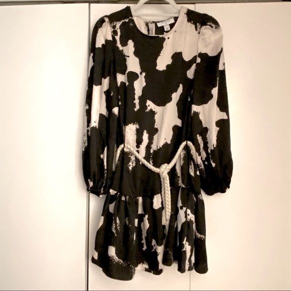 Alexis Black + White (Off-White) Long Sleeve Dress, M - Picture 10 of 16